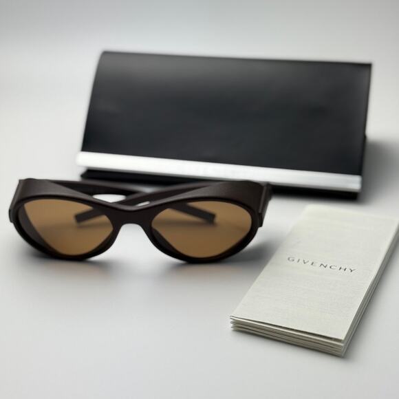 BRAND NEW Givenchy Sunglasses GV40065I 49J Dark Brown/Roviex Unisex - Picture 13 of 13